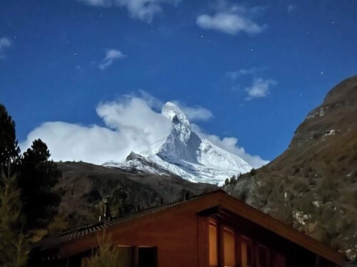 Terraced Studio "Alpine" with Zermatt Views and Facing the Gornergrat train