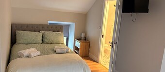 Fabulous 5-bedroom Loft Apartment in Shanagarry Co Cork