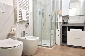 Cribs/infant beds - Design Apartment Loft in Milan Forum (Milan)