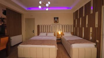 Comfort Triple Room, Balcony | Desk, laptop workspace, soundproofing, iron/ironing board