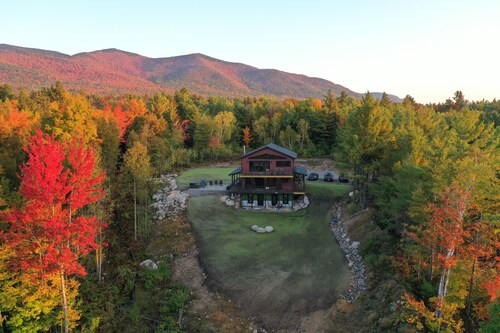 Luxury Adirondack Retreat Near Whiteface  Sleeps 14,  Hot Tub, Fire Pit, Views