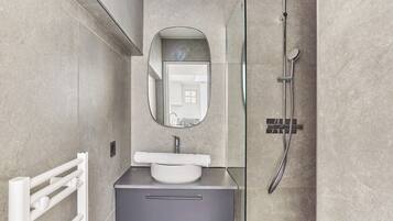 Apartment | Bathroom | Hair dryer, soap