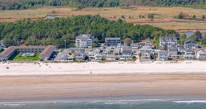 Little Miss Cottages - Two Bedroom Cottage Suite - 9