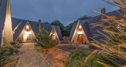 1BR Viking Beach Villa - Walk to Beach - Pet-Friendly, Sleeps 5