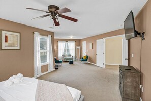 4 quartos, escrivaninha, Wi-Fi, roupa de cama