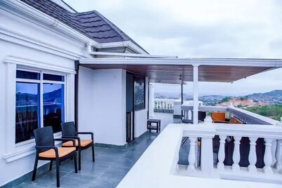 TAJ SUITES 