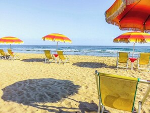 Beach nearby - Villaggio Camping rancho (Cagnano Varano)