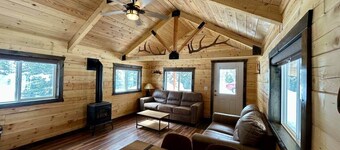 Index Peak Cabin