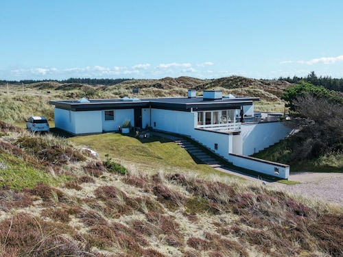 Family-friendly House With Sauna