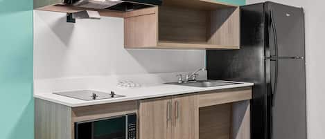 Room, 2 Queen Beds, Mobility Accessible, Non Smoking (Bathtub W/grab Bars)