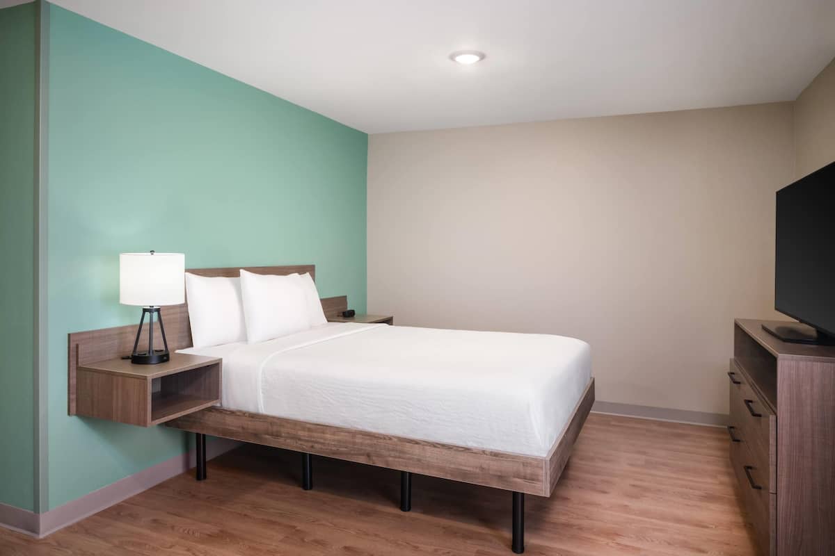 Suite, 1 Queen Bed, Non Smoking