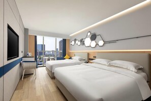 Family Room, Multiple Beds, Non Smoking (Deluxe) - Microtel by Wyndham Chengdu Jinniu (Chengdu)