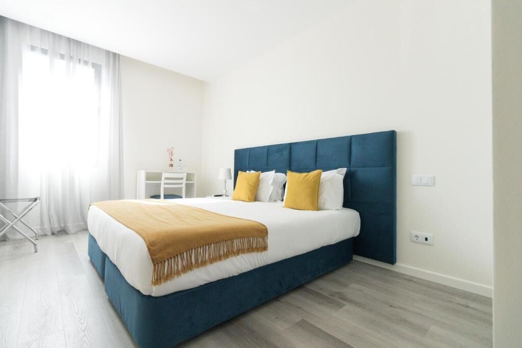 In-room safe, soundproofing, free WiFi