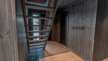 House, 4 Bedrooms, Terrace, Mountain View | Interior