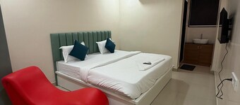 Hotel Elite Stay - Mahalunge Pune