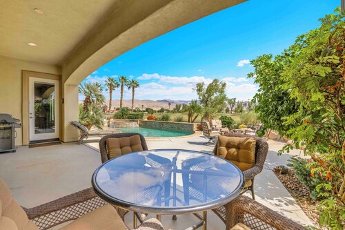 Desert Fairway Oasis