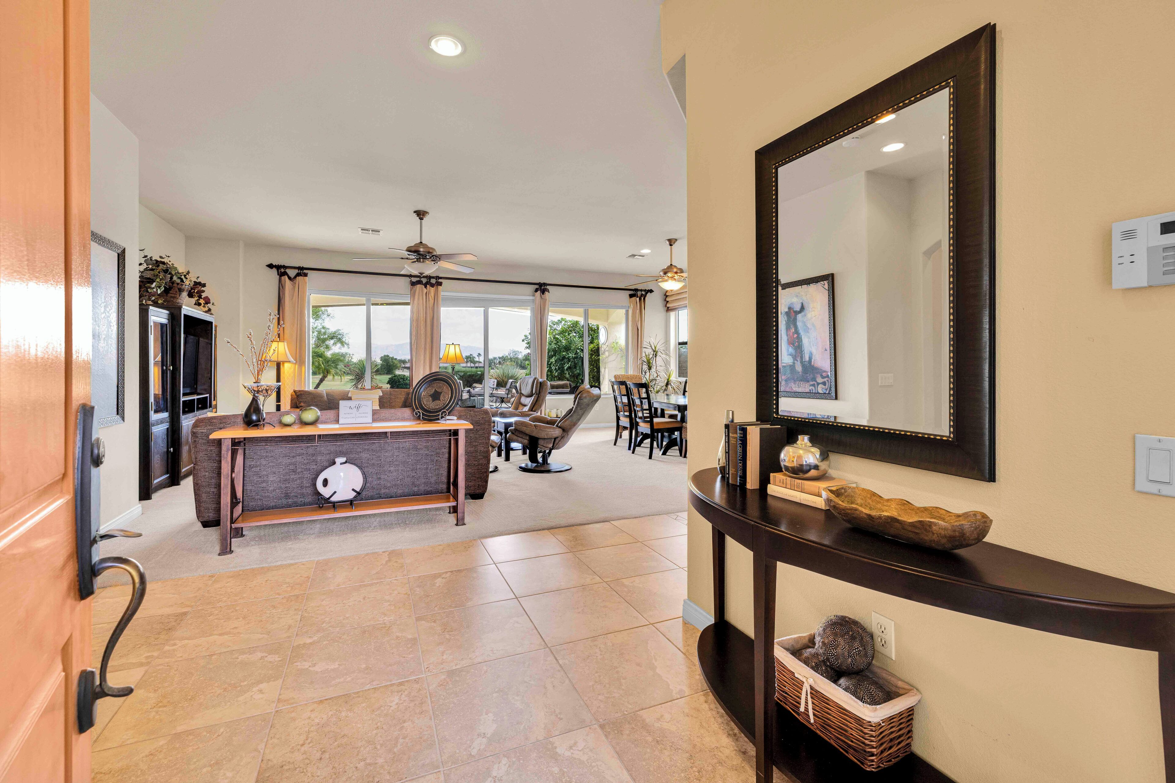 House, Multiple Beds, Pool Access, Pool View (Santa Monica) | Living area | 42-inch flat-screen TV with digital channels