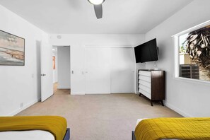 3 habitaciones, decoración personalizada y muebles diferentes