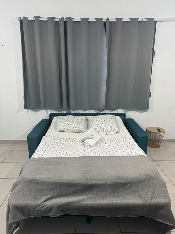 1 soverom, strykejern/-brett, wi-fi og sengetøy