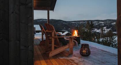 Tiur, Stylish new Cabin With hot tub