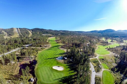 Tiur, Stylish new Cabin With hot tub