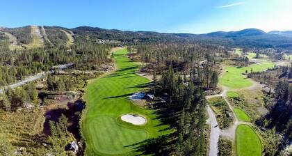 Tiur, Stylish new Cabin With hot tub