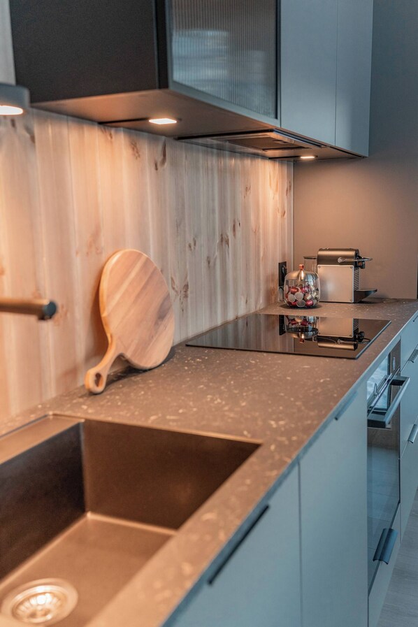 House, 4 Bedrooms, Terrace, Mountain View | Interior