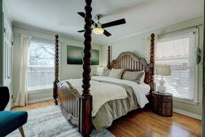 3 bedrooms, iron/ironing board, free WiFi, bed sheets