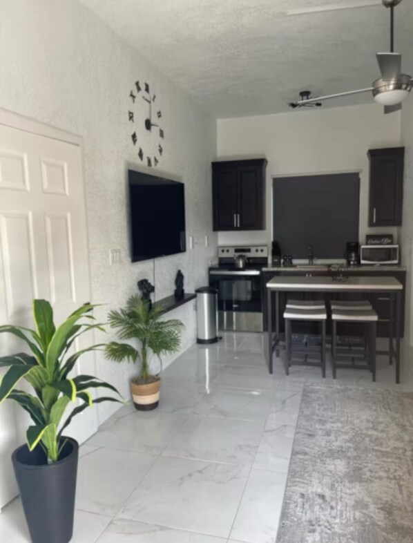 Microwave, oven, stovetop