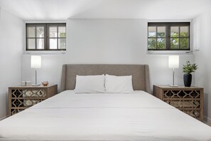 6 chambres, fer et planche à repasser, Wi-Fi, draps fournis