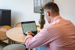 Studio - Bom Sucesso Executive Flat 5 3 by Feel Porto (Porto)