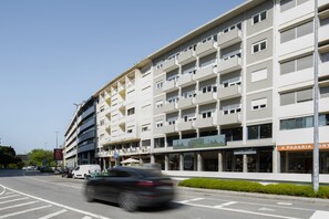 Apartment | 2 bedrooms - Bom Sucesso Executive Flat 5 1 by Feel Porto (Porto)