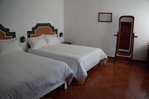 Free WiFi, bed sheets