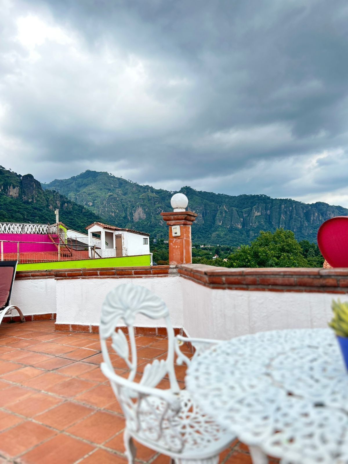 Suite Studio Familiale, plusieurs lits, vue montagne | Coin séjour