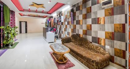 HOTEL PRADHAN INN