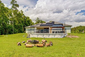Property grounds - Private Pool & Fire Pit: Home in West Palm Beach! (West Palm Beach)