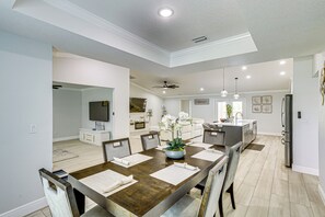 Dining - Private Pool & Fire Pit: Home in West Palm Beach! (West Palm Beach)