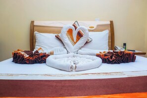 Deluxe Double Room, City View | Free WiFi, bed sheets