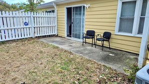Terrace/patio - Stylish Fully Private 2BR 2BA Townhome (Greensboro)