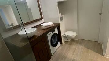 Handtücher, Toilettenpapier