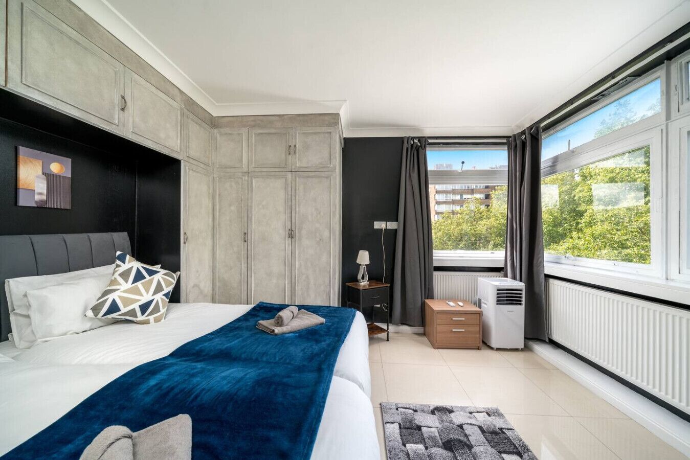 Iron/ironing board, travel cot, WiFi, bed sheets