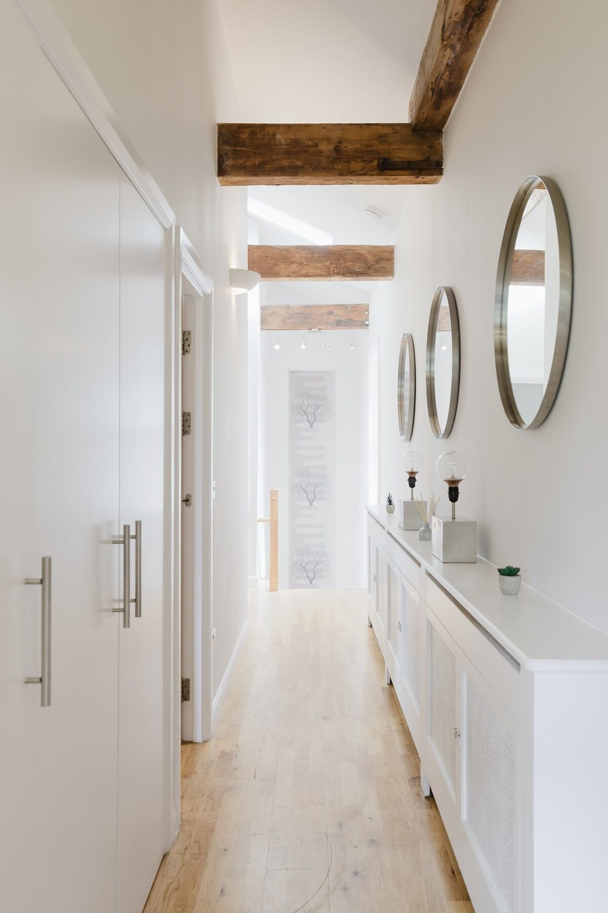 المنشأة من الداخل