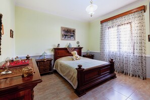 5 bedrooms, iron/ironing board, Internet - Welcoming 5-bedroom villa in Maliq (Maliq)