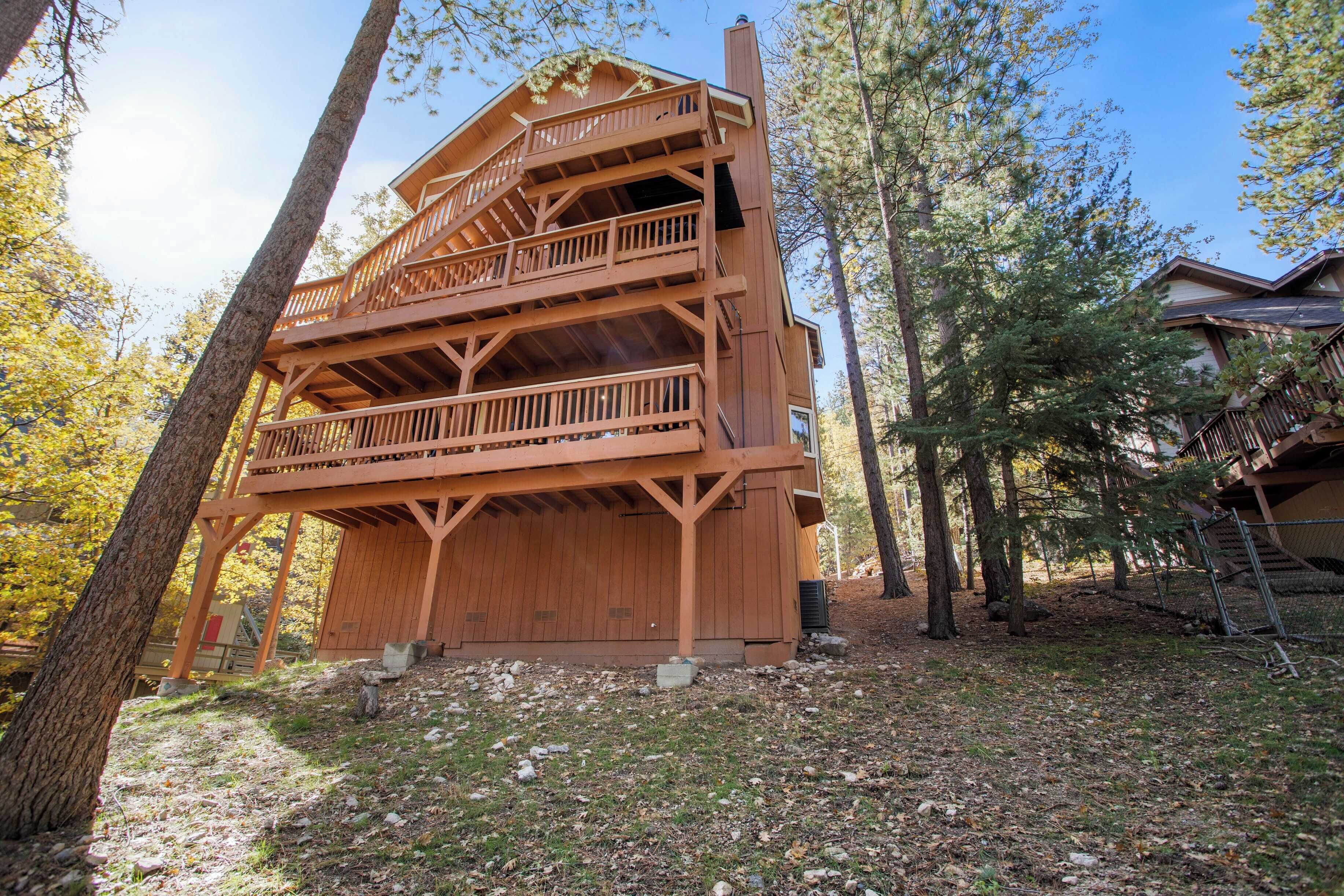 House (5 Bedrooms) | Interior