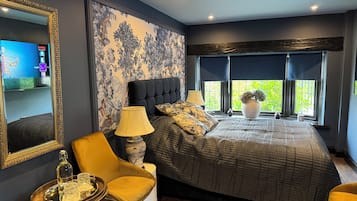 Blue Room Ensuite | 遮光布/窗簾、熨斗/熨衣板、免費無線上網