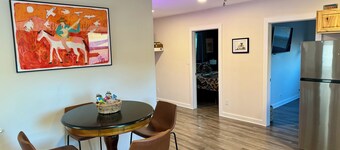 Charming 1-bedroom cottage in Covington with AC