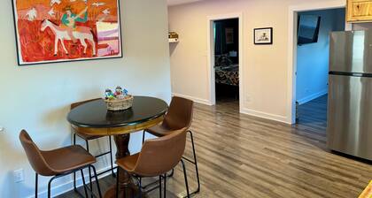 Charming 1-bedroom cottage in Covington with AC