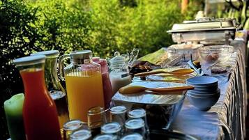 Desayuno continental incluido todos los días