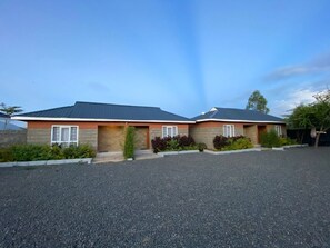 Exterior - Tala Cottages (Nguluni)