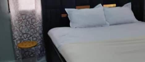 1 chambre, accĂšs Internet, draps fournis